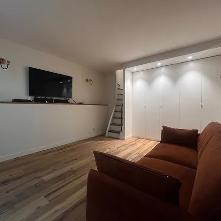 Tour Eiffel Apartment Paris